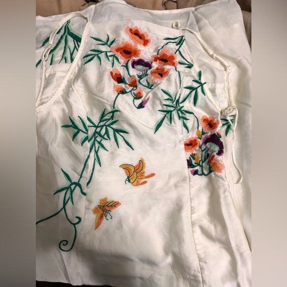 Urban outfitters floral butterfly embroidered slit dress medium - Picture 4 of 6